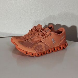 On Cloud Monochrome 1 Orange Flare Outdoor Running Sneakers Women's Size US 7